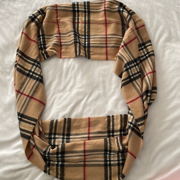 V. FRAAS Accessories - Plaid Infinity Cashmink Scarf